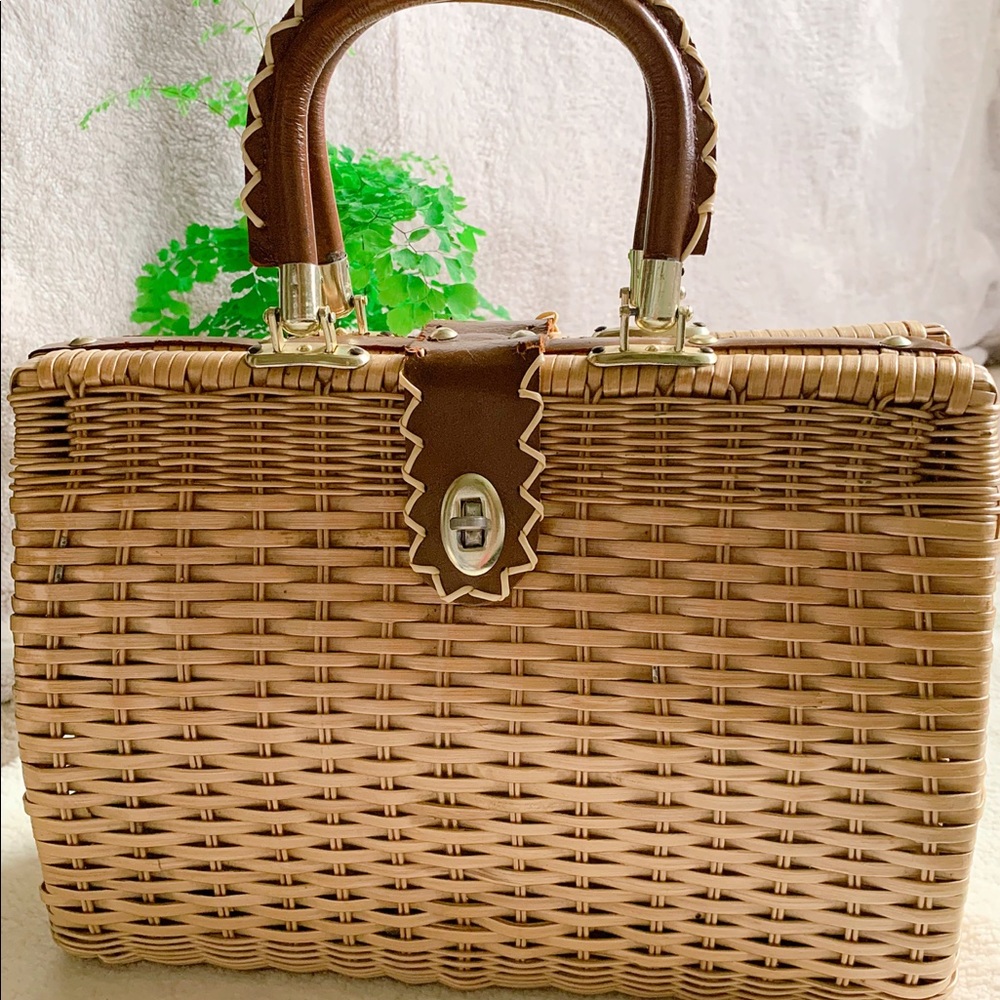 Vintage Wicker Rattan Handbag 60s/70s
